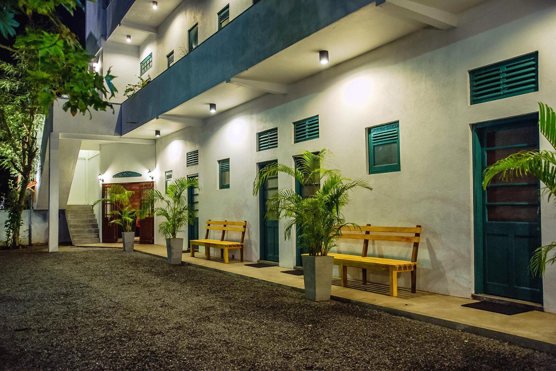 Colombo Beach Hostel Dehiwala-Mount Lavinia Zewnętrze zdjęcie