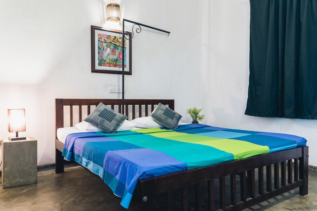 Colombo Beach Hostel Dehiwala-Mount Lavinia Zewnętrze zdjęcie